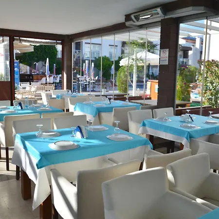 Odyssey Aparthotel 3*