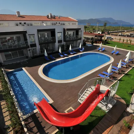 Ξενοδοχείο με διαμερίσματα Odyssey 3*